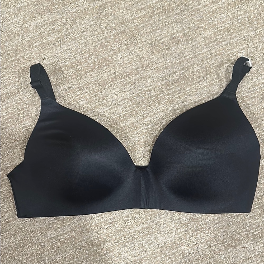 PINK Victoria's Secret Black Bra